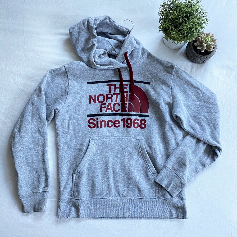 North Face Sweatshirt (grey + maroon)